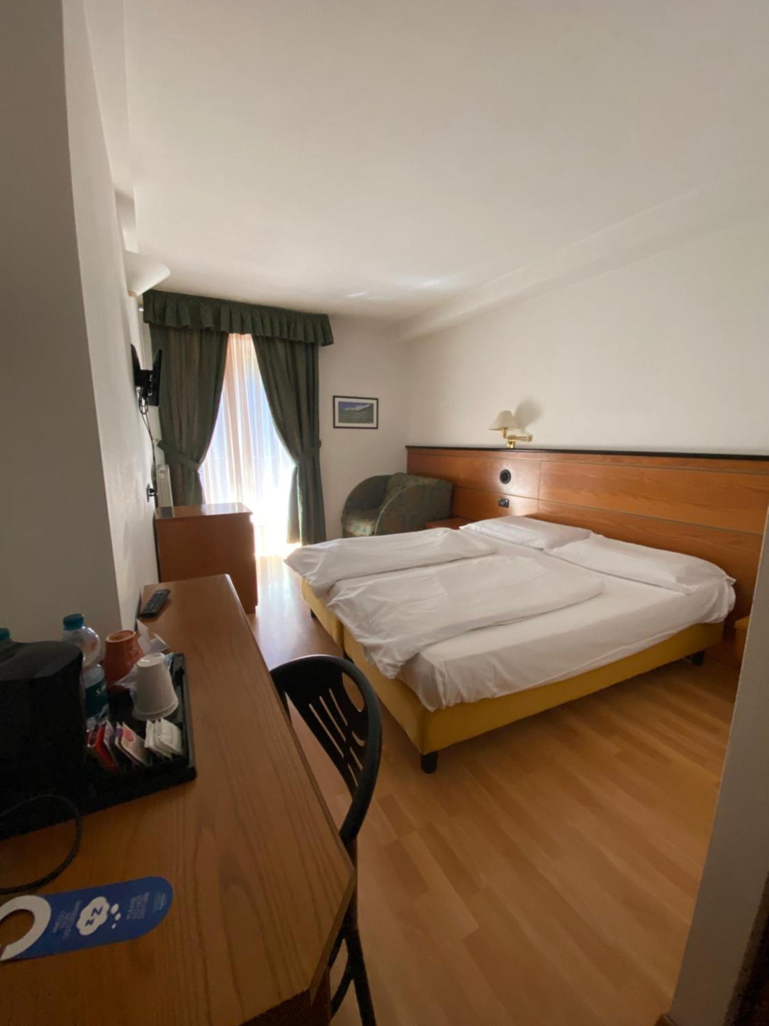 Albergo Aprica Garni Exterior photo