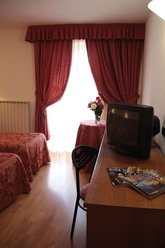 Albergo Aprica Garni Exterior photo